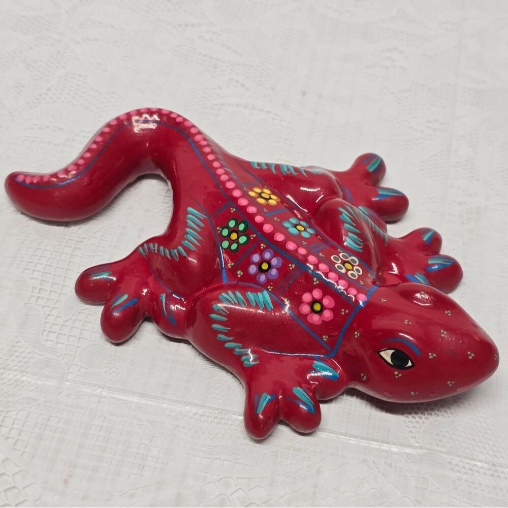 Mexican Talavera Lizard Gecko Wall Hanging HandPainted Red Iguana Folk Art Decor